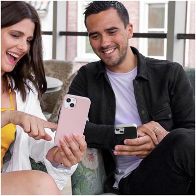 AccezzLiquid Silicone Backcover voor Samsung Galaxy S25 Telefoonhoesje Zwart