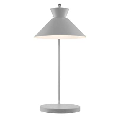 Kleine grijze tafellamp Nordlux Dial met schakelaar en E27 fitting 2213385010