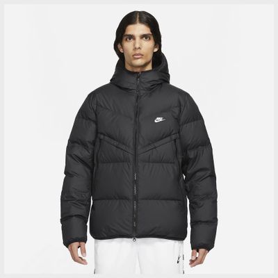 Nike Winterjas NSW Storm-FIT Windrunner Capuchon - Zwart/Wit Nike Winterjas NSW Storm-FIT Windrunner Capuchon - Zwart/Wit