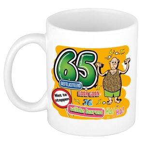 Cadeau mok 65 jaar - daar gaan je wilde haren - keramiek - 300 ml