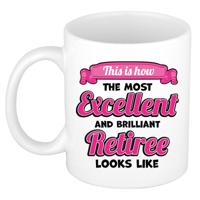 Cadeau koffie/thee mok - excellent gepensioneerde - wit - keramiek - 300 ml