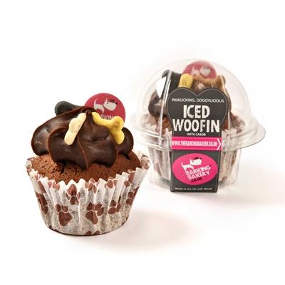 The Barking Bakery vanilla woofin met carob glazuur
