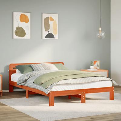 Bedframe zonder matras massief grenenhout wasbruin 135x190 cm
