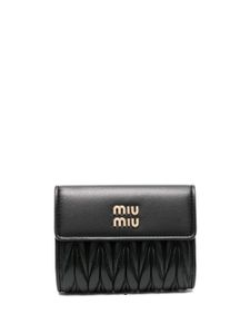 Miu Miu portefeuille en cuir à effet matelassé - Noir