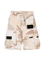 Givenchy Kids short cargo à imprimé camouflage - Tons neutres