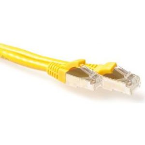 ACT Gele 7 meter LSZH SFTP CAT6A patchkabel snagless met RJ45 connectoren