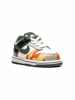 Nike Kids baskets Dunk SE 'Multi-Camo' - Tons neutres