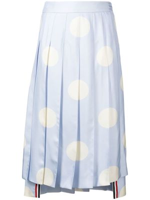 Thom Browne jupe plissée en soie à pois - Bleu