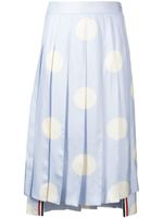 Thom Browne jupe plissée en soie à pois - Bleu