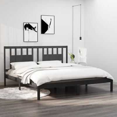 Bedframe massief grenenhout grijs 200x200 cm