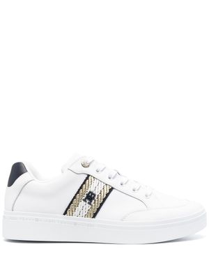 Tommy Hilfiger baskets à patch logo - Blanc