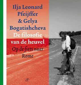 De filosofie van de heuvel - Ilja Leonard Pfeijffer, Gelya Bogatishcheva - ebook