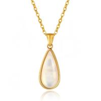 Cilla Jewels Goudkleurige Dames Ketting met Druppelvormige Witte Edelsteen