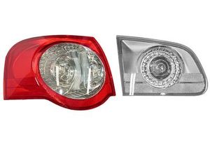 Achterlicht links buiten stationwagon 5839925