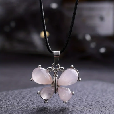 Rozenkwarts vlinder ketting - Sieraden - Spiritueelboek.nl