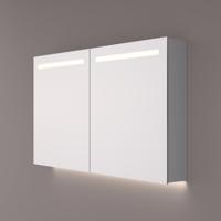 HIPP Design spiegelkast - Horizontale LED Banen en Indirecte LED Onder - 80 x 70 x 14 cm - Spiegelverwarming - 2x Geaard Stopcontact - Verstelbare Glazen Planchetten