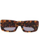 Linda Farrow x The Attico lunettes de soleil Marfa à effet écaille de tortue - Marron