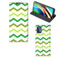 Motorola Moto G9 Plus | Hoesje met Magneet | Zigzag Groen Motorola Moto G9 Plus | Hoesje met Magneet | Zigzag Groen