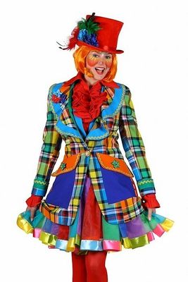 Themajas clown dame Pinky