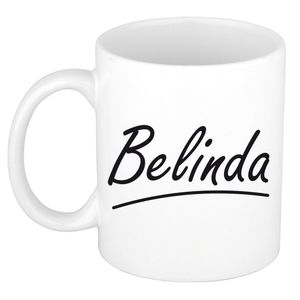 Naam cadeau mok / beker Belinda met sierlijke letters 300 ml