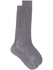 Prada chaussettes à design nervuré - Gris