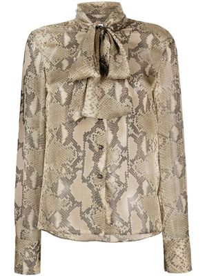 Stella McCartney chemise en soie à imprimé peau de python - Gris
