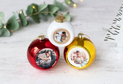 Rode kerstballen - Set van 2