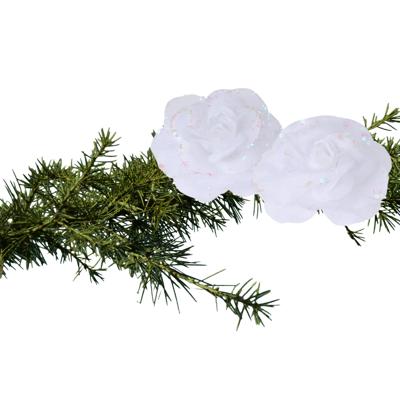 Kerstboomversiering Bloemen - 2x stuks - 9 cm - wit glitter - op clip - ornament