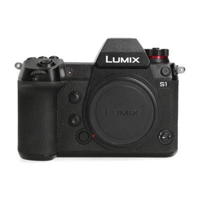 Panasonic Lumix DC-S1