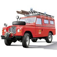 Italeri 3660 Land Rover Fire Truck Auto (bouwpakket) 1:24
