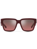 Dolce & Gabbana Eyewear lunettes de soleil teintées à monture carrée - Rouge