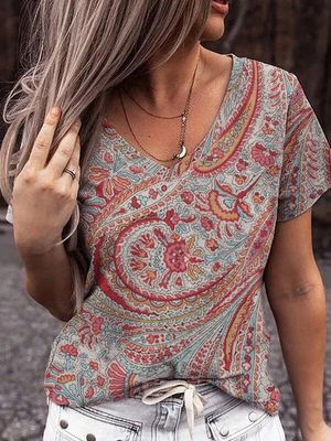 V Neck Paisley T-Shirt V Neck Paisley T-Shirt