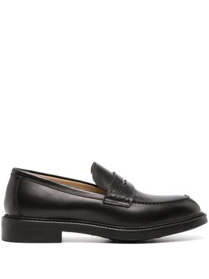 Doucal's mocassins en cuir à entaille penny - Noir