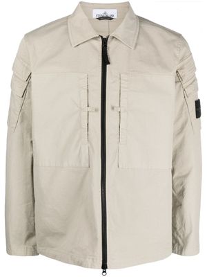 Stone Island surchemise zippée à patch Compass - Tons neutres
