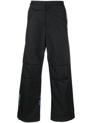 Maharishi pantalon à imprimé graphique - Noir
