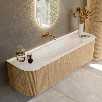 Badmeubel Mondiaz Kurve-Dlux | 160 cm | Meubelkleur Oak | Wastafelkleur Ostra | Solid surface | Midden spoelbak | Zonder kraangat(en)