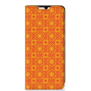 Samsung Galaxy A33 5G Hoesje met Magneet Batik Oranje