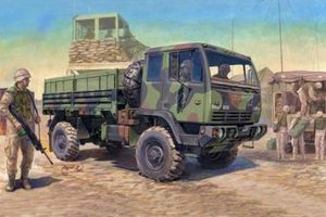 Trumpeter 1/35 M1078 LMTV Standard Cargo Truck