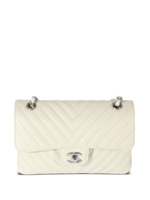 CHANEL Pre-Owned sac porté épaule matelassé à chevrons (2022) - Blanc
