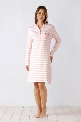 Warme roze-wit gestreept nachthemd Hajo Warme roze-wit gestreept nachthemd Hajo