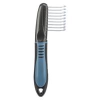 Trixie vacht ontvilter gebogen tanden