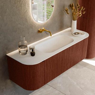 Badmeubel Mondiaz Kurve | 140 cm cm | Meubelkleur Ruby | Wastafelkleur Talc | Solid surface | Wasbak midden spoelbak | Zonder kraangat(en)