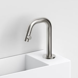 Clou Kaldur Fonteinkraan Met Korte Uitloop Rechts Geborsteld RVS 15.9x4.5x10.6cm