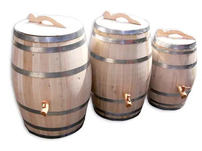 Regenton 100 ltr nr 388 kastanje + kraan en handvat wijnvat model