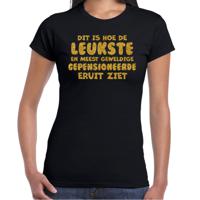 Cadeau T-shirt dames - pensioen - leukste collega - zwart - glitter goud - afscheid - thumbnail