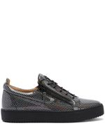 Giuseppe Zanotti chaussures en vinyle à motif géométrique - Noir