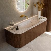 Badmeubel Mondiaz Kurve-Dlux | 130 cm | Meubelkleur Walnut | Wastafelkleur Nata | Solid surface | Wasbak midden spoelbak | Zonder kraangat(en) Badmeubel Mondiaz Kurve-Dlux | 130 cm | Meubelkleur Walnut | Wastafelkleur Nata | Solid surface | Wasbak midden spoelbak | Zonder kraangat(en)