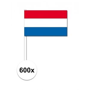 600x Nederlandse zwaaivlaggetjes 12 x 24 cm