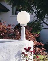 Staande lamp Arcturus Junior wit buitenverlichting konstmide 625-252+ 574-250 Staande lamp Arcturus Junior wit buitenverlichting konstmide 625-252+ 574-250