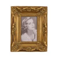A RESIN PHOTO FRAME